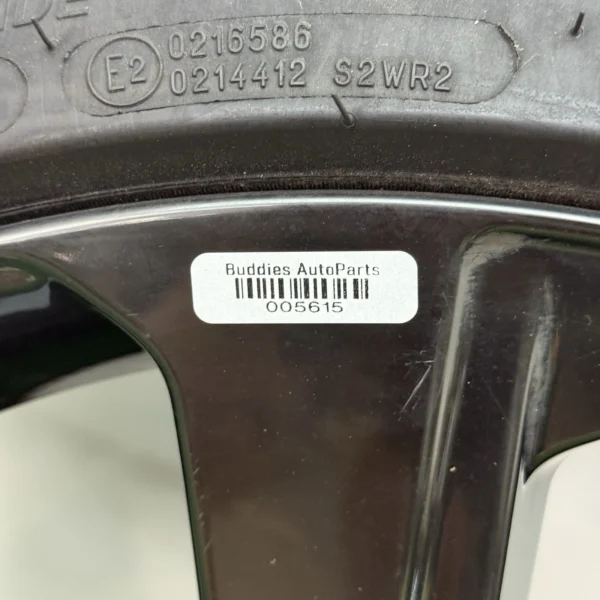 2019–2024 Genesis G70 OEM 19x8.5 5-Spoke Wheel Rim with Tyre – 52914-G9260
