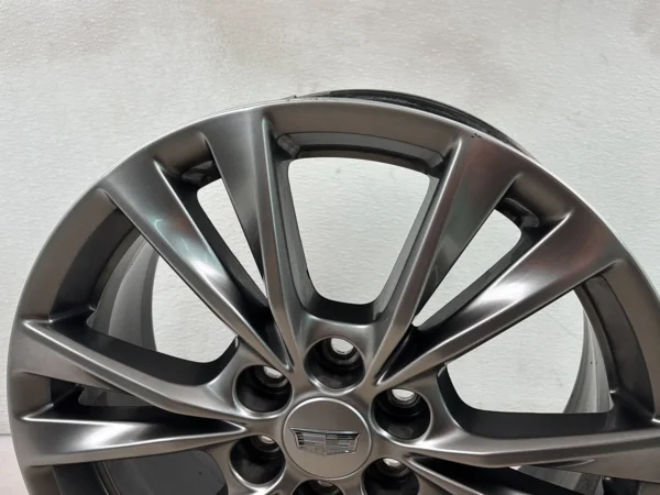 s-l1600 (26) 2020–2026 Cadillac XT5 OEM 18x8.0J 6 V-Spoke Alloy Wheel Rim
