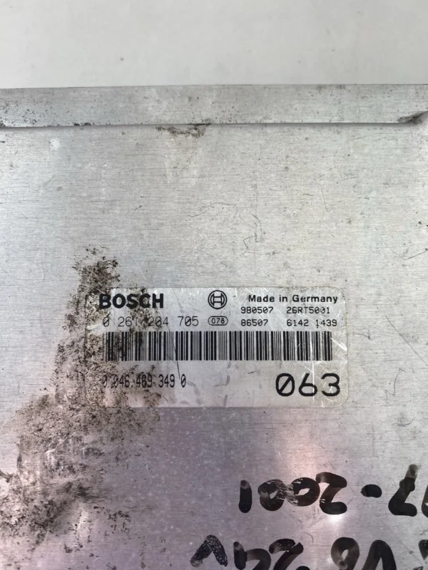 s-l1600 (45) Alfa Romeo 156 (932) 2.5L V6 AR32401 ECU – Bosch 0261204705