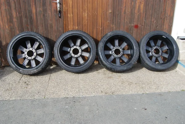 22x10 Alloy Wheels 8x165.1 PCD ET13 – Ford F-250 F-350 Dodge Ram Chevy GMC