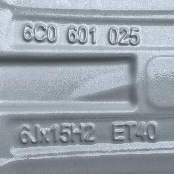 Genuine Volkswagen Polo 15 Inch Silver 10-Spoke Alloy Wheels with 185/60 Tyres – 6C0601025