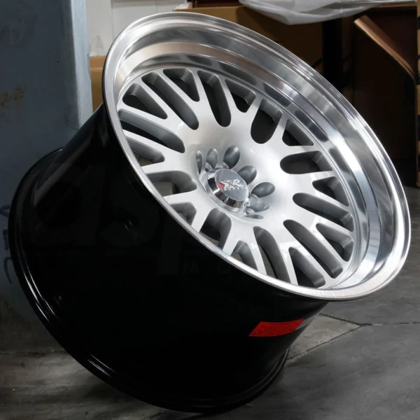 XXR 531 17x8 Hyper Silver Alloy Wheels 5x100/5x114.3 ET35 73.1 – Set of 4