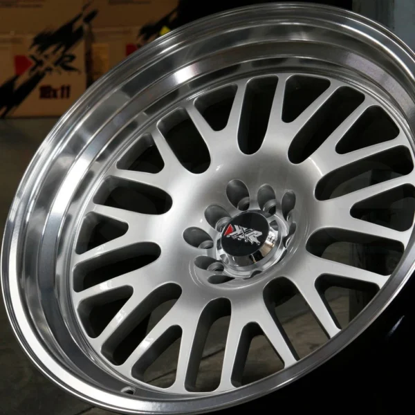 XXR 531 17x8 Hyper Silver Alloy Wheels 5x100/5x114.3 ET35 73.1 – Set of 4