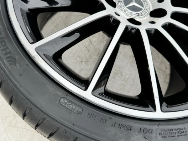 Genuine Mercedes-Benz SLC W172 18 Inch Black Polished Alloy Wheels with 225/245 Tyres – Set of 4